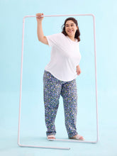 Load image into Gallery viewer, Go Colors Black Cotton Knit Printed Lounge Pants
