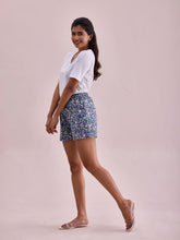 Load image into Gallery viewer, Go Colors Black Cotton Knit Printed Lounge Shorts
