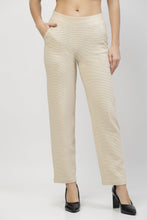 Load image into Gallery viewer, On&amp;On Smart Fit Pants
