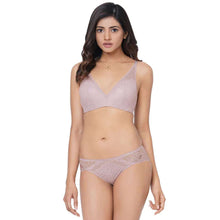 Load image into Gallery viewer, Wacoal Emma Lace Padded Non-wired 3/4th Cup Bridal Wear Medium coverage Lace Bra - Light Purple IAB317
