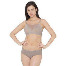 Load image into Gallery viewer, Wacoal Lively Padded Non-Wired Full Cup Everyday Wear Full coverage T-Shirt Bra - Grey IB5199
