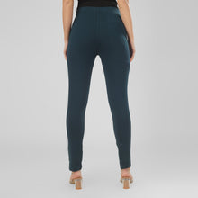 Load image into Gallery viewer, On&amp;On Straight Pant Smart Blue
