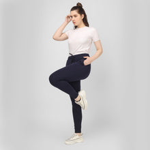 Load image into Gallery viewer, On&amp;On Women Joggers
