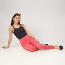 Load image into Gallery viewer, On&amp;On Straight Pant Onion
