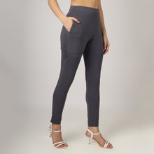 Load image into Gallery viewer, On&amp;On Straight Pant Deep Ash
