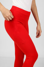 Load image into Gallery viewer, On&amp;On Straight Pant Red
