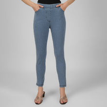 Load image into Gallery viewer, On&amp;On Denim Stripe Pants
