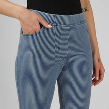 Load image into Gallery viewer, On&amp;On Denim Stripe Pants
