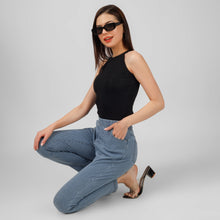 Load image into Gallery viewer, On&amp;On Denim Stripe Pants
