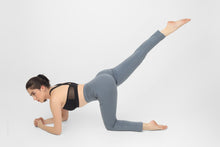 Load image into Gallery viewer, On&amp;On Straight Pant
