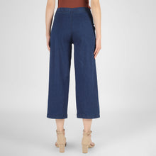 Load image into Gallery viewer, On&amp;On Denim Flare Pants
