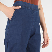 Load image into Gallery viewer, On&amp;On Denim Flare Pants
