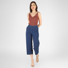 Load image into Gallery viewer, On&amp;On Denim Flare Pants
