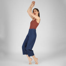 Load image into Gallery viewer, On&amp;On Denim Flare Pants
