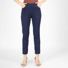 Load image into Gallery viewer, On&amp;On Denim Stripe Pants
