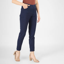 Load image into Gallery viewer, On&amp;On Denim Stripe Pants

