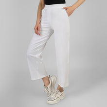 Load image into Gallery viewer, On&amp;On Relax Fit Pants
