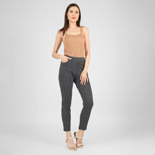 Load image into Gallery viewer, On&amp;On Denim Stripe Pants
