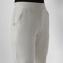 Load image into Gallery viewer, On&amp;On Shiny Pants
