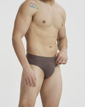 Load image into Gallery viewer, B'there Seamless Modern Modal Brief
