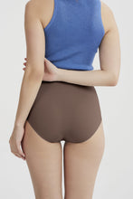 Load image into Gallery viewer, B'there Natural Balance Seamless Brief
