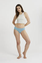 Load image into Gallery viewer, B'there Natural Balance Seamless Hipster
