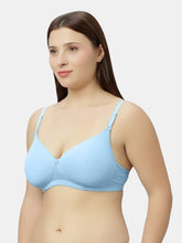 Load image into Gallery viewer, Sonari Padded Wirefree Nylon Spandex Medium Coverage Bra with U-Back – LENNOX
