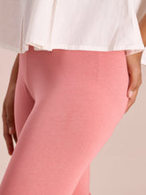 Load image into Gallery viewer, Go Colors Dusty Rose Cotton Stretch Ankle Length Leggings
