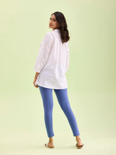 Load image into Gallery viewer, Go Colors Jeans Blue Cotton Stretch Ankle Length Leggings
