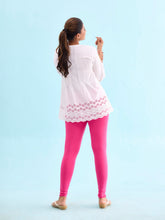Load image into Gallery viewer, Go Colors Light Rose Cotton Stretch Ankle Length Leggings
