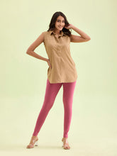 Load image into Gallery viewer, Go Colors Light Wine Cotton Stretch Ankle Length Leggings
