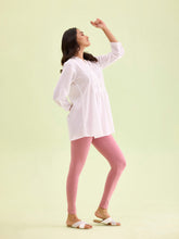 Load image into Gallery viewer, Go Colors Mauve Cotton Stretch Ankle Length Leggings

