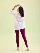 Load image into Gallery viewer, Go Colors Plum Cotton Stretch Ankle Length Leggings
