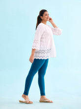 Load image into Gallery viewer, Go Colors Turquoise Blue Cotton Stretch Ankle Length Leggings
