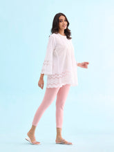Load image into Gallery viewer, Go Colors Baby Pink Cotton Stretch Cropped Leggings
