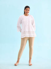 Load image into Gallery viewer, Go Colors Deep Gold Cotton Stretch Cropped Leggings
