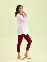Load image into Gallery viewer, Go Colors Maroon Cotton Stretch Cropped Leggings

