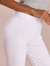 Load image into Gallery viewer, Go Colors White Cotton Stretch Ribbed warm Leggings
