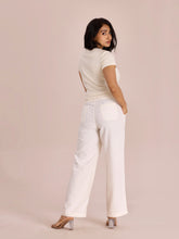 Load image into Gallery viewer, Go Colors Cream Linen Cargo Pants
