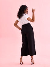 Load image into Gallery viewer, Go Colors Black Linen Blend Culottes
