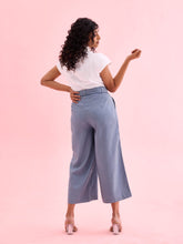 Load image into Gallery viewer, Go Colors Jeans Blue Linen Blend Culottes
