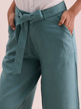 Load image into Gallery viewer, Go Colors Ocean Green Linen Blend Culottes
