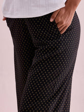 Load image into Gallery viewer, Go Colors Black Woven Viscose Printed Palazzo
