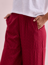Load image into Gallery viewer, Go Colors Red Woven Viscose Printed Palazzo
