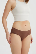 Load image into Gallery viewer, B'there Natural Balance Seamless Hipster
