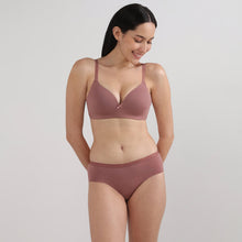 Load image into Gallery viewer, Wacoal BASICS Zoe Mid-waist Medium Coverage Everyday wear Hipster Panty-Pink PI03P02
