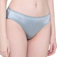 Load image into Gallery viewer, Wacoal Playful Love Low-waist Medium Coverage Seamless Bikini Panty - Blue PI05F01
