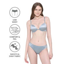 Load image into Gallery viewer, Wacoal Playful Love Low-waist Medium Coverage Seamless Bikini Panty - Blue PI05F01
