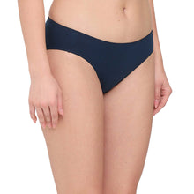 Load image into Gallery viewer, Wacoal Dreamy Curve Low-waist Medium Coverage Everyday wear Bikini Panty- Navy Blue PI05G01
