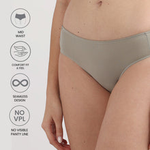 Load image into Gallery viewer, Wacoal Dreamy Curve Low-waist Medium Coverage Everyday wear Bikini Panty-Grey PI05G01
